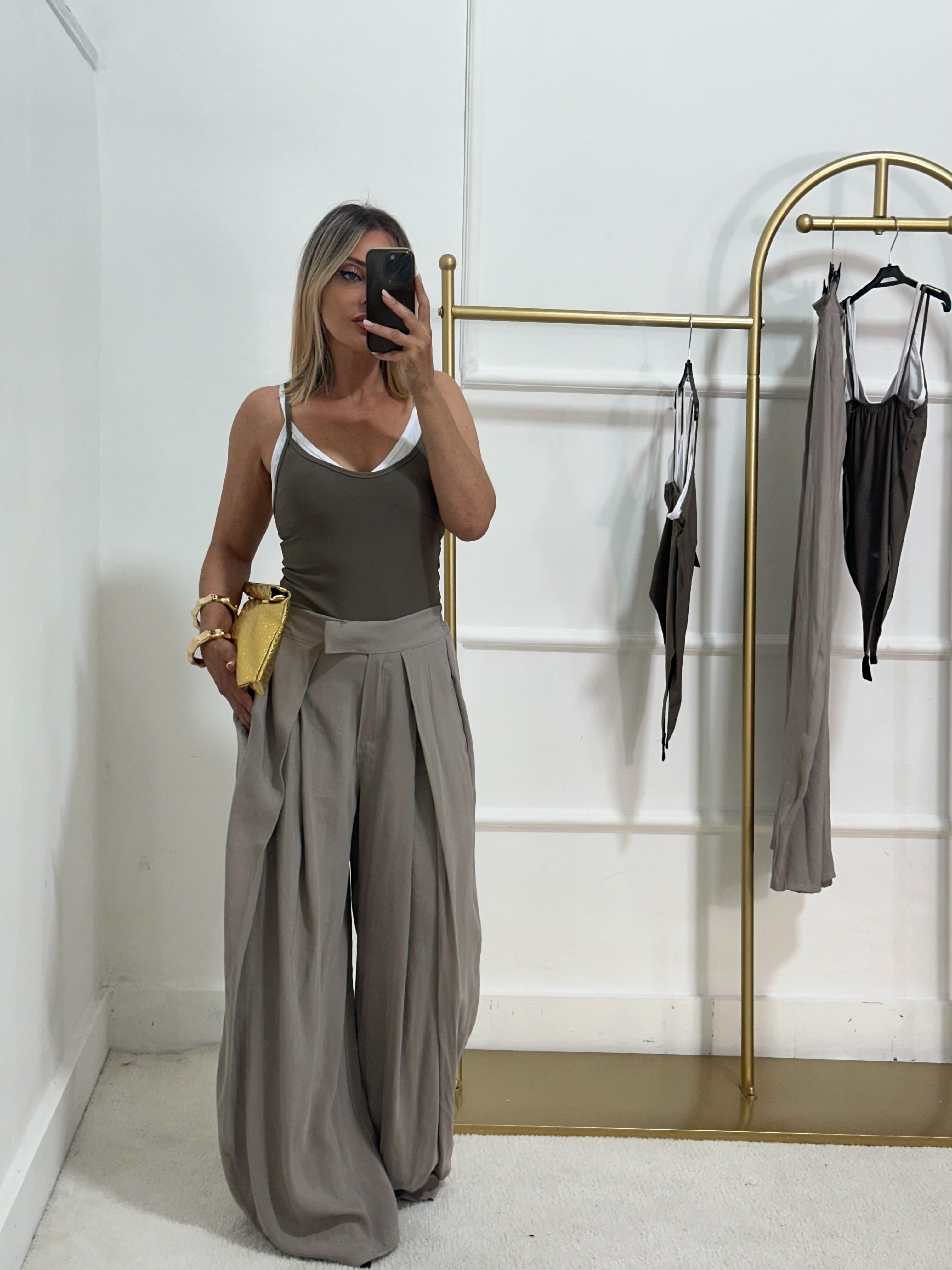 Pantaloni patty tortora 85% viscosa