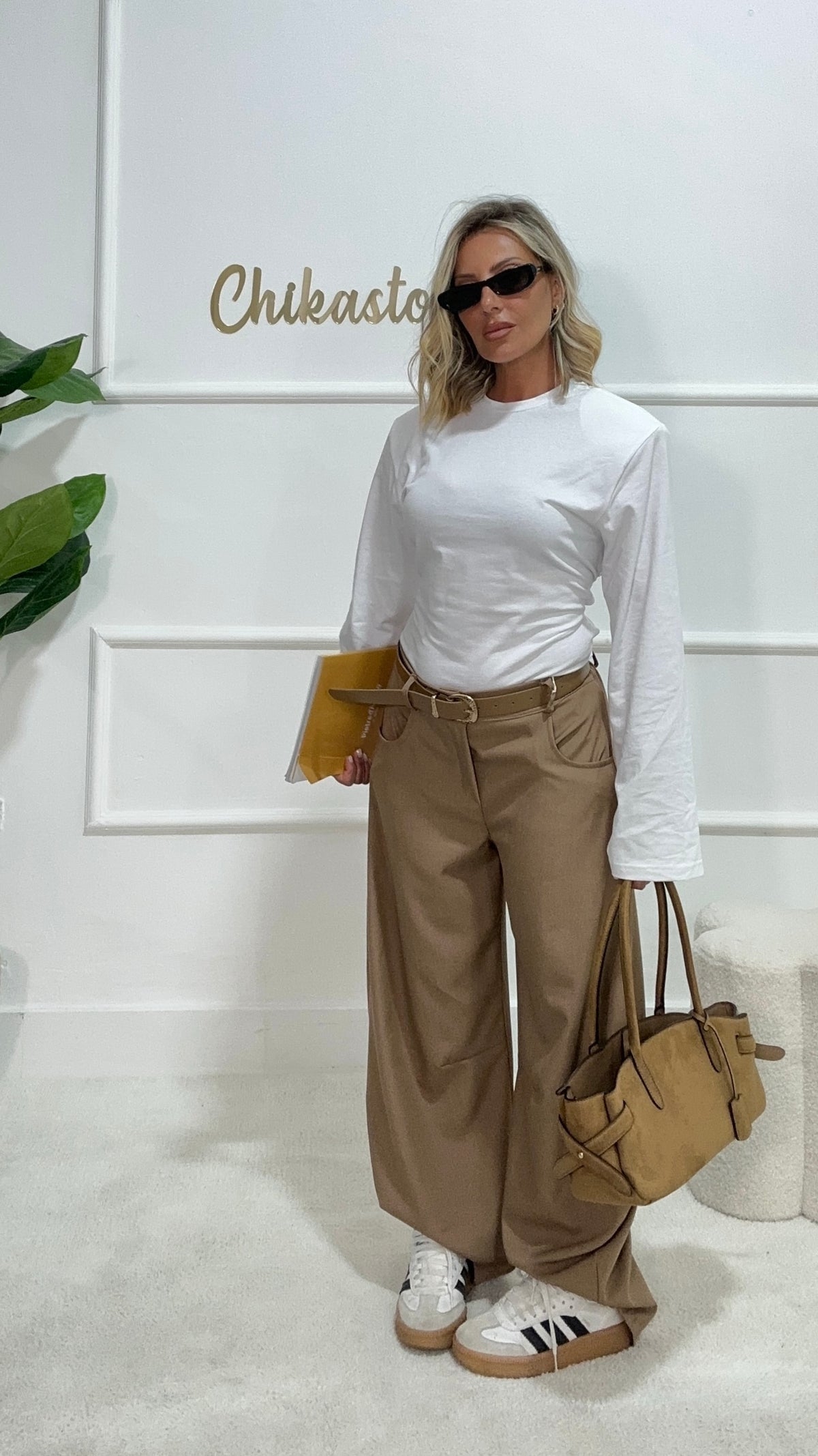 Pantaloni Confort biscotto