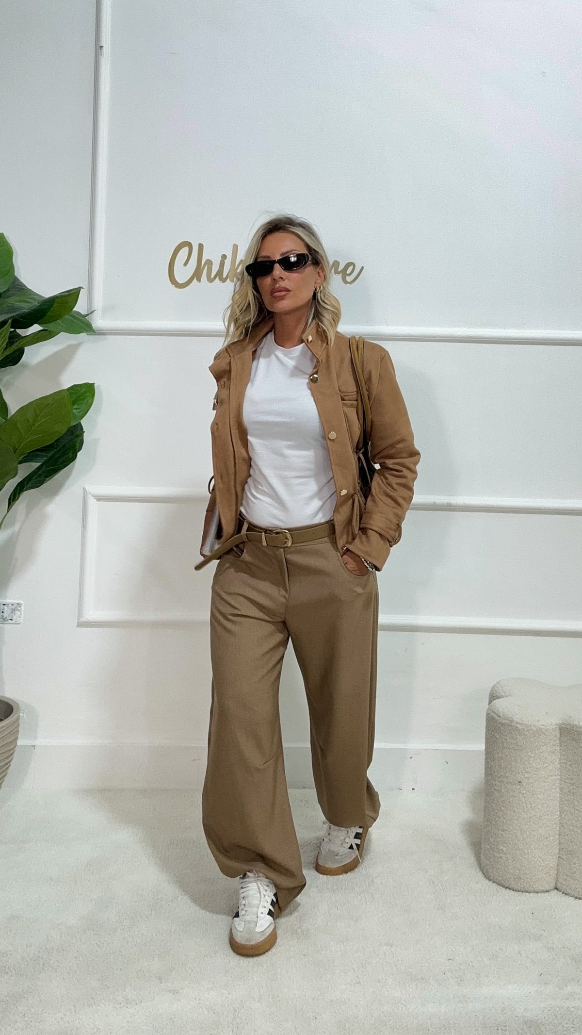 Pantaloni Confort biscotto