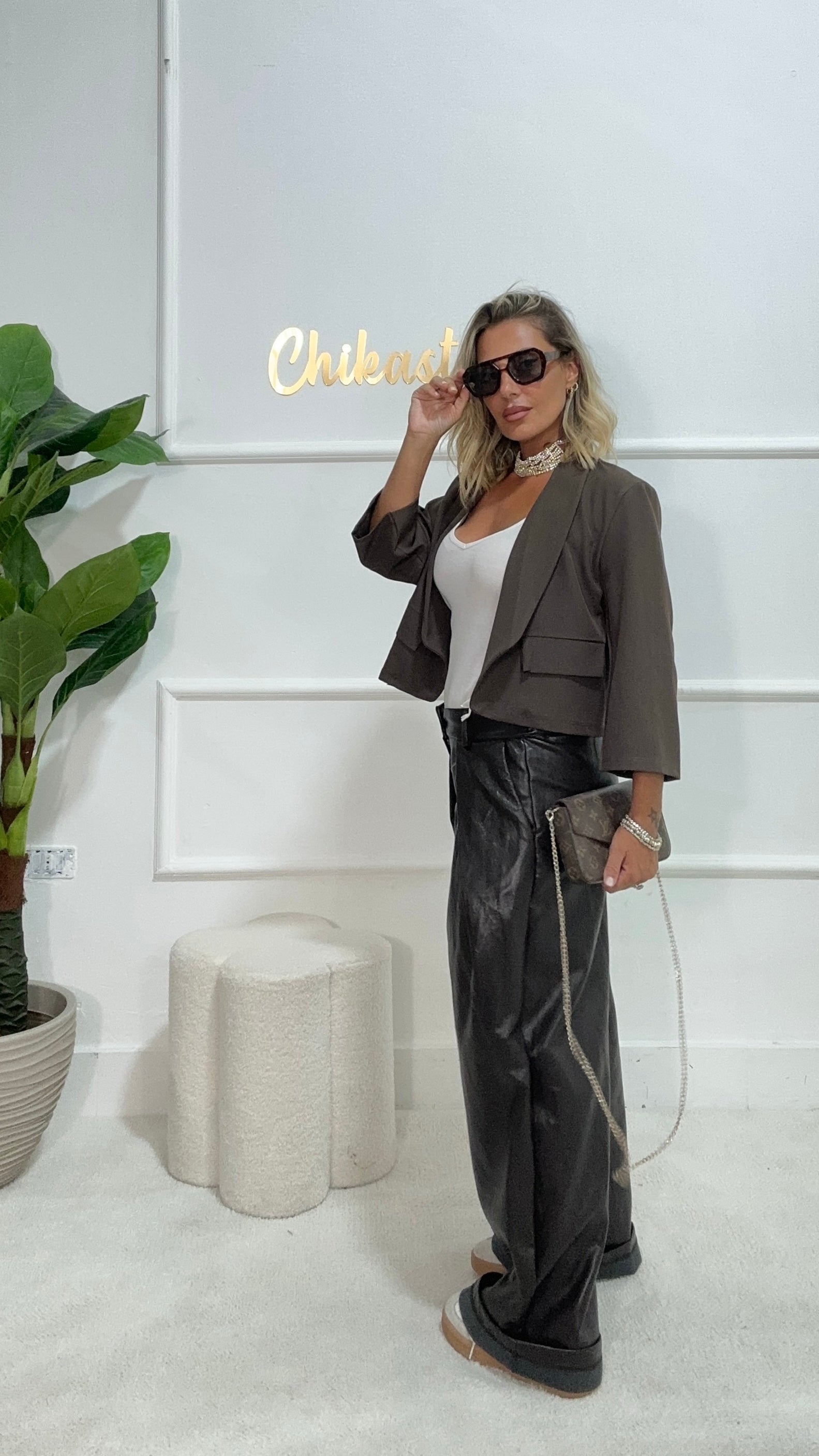 Pantaloni ecopelle choko
